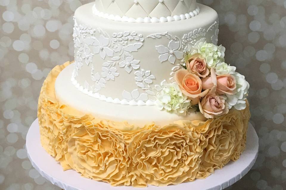 Ruffles & quilt wedding cake