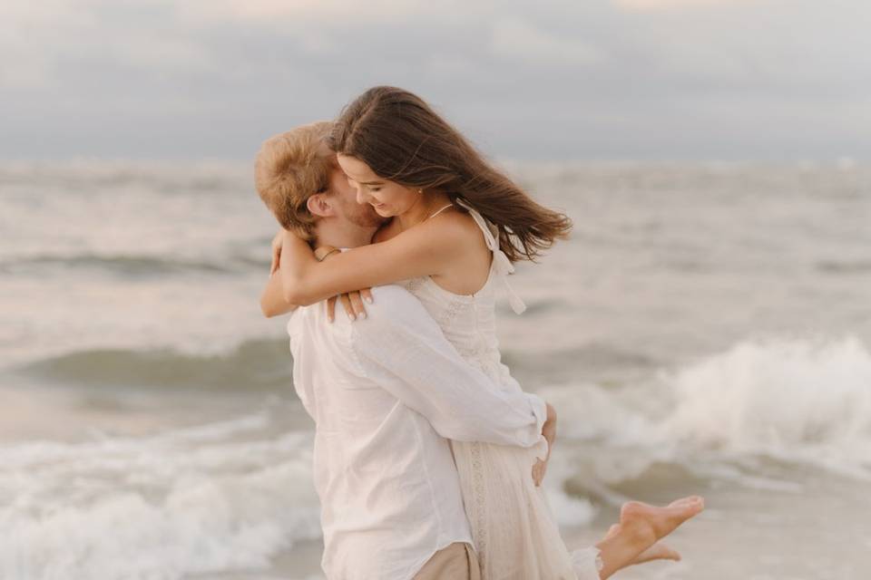 Tybee Island Engagement Sessio