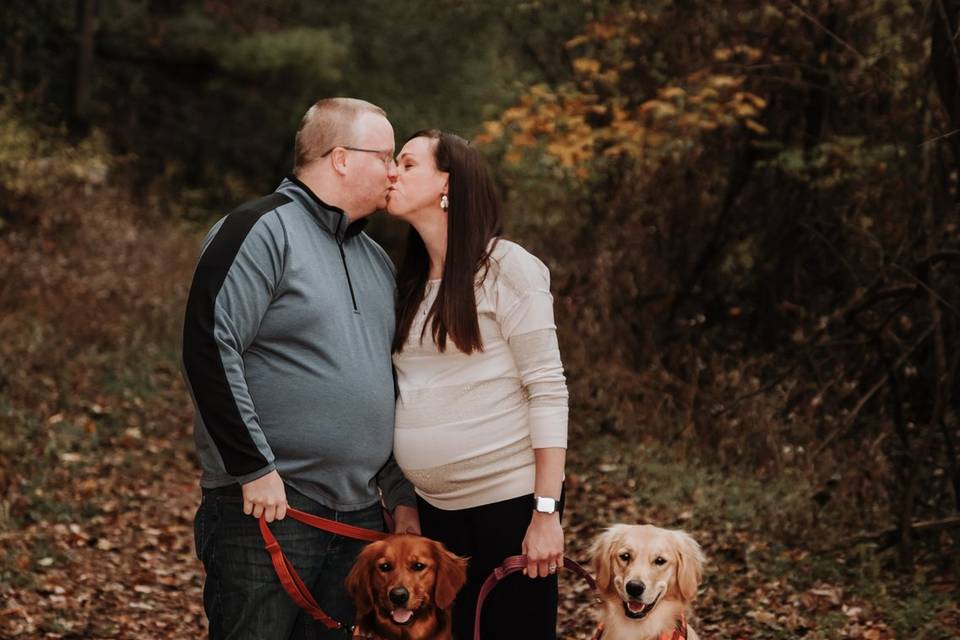 Sarah & Brandon Maternity