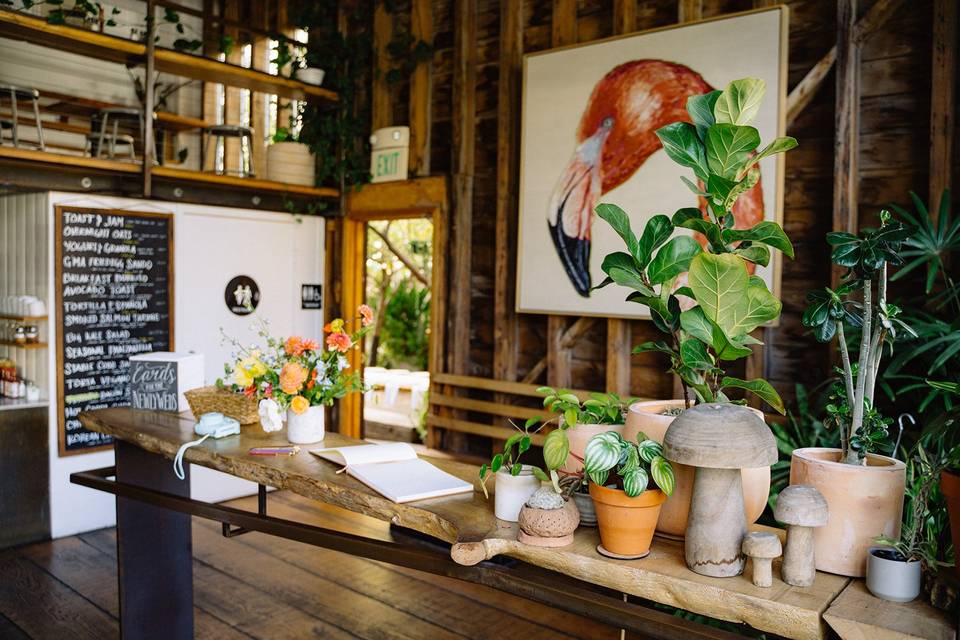 Welcome Table