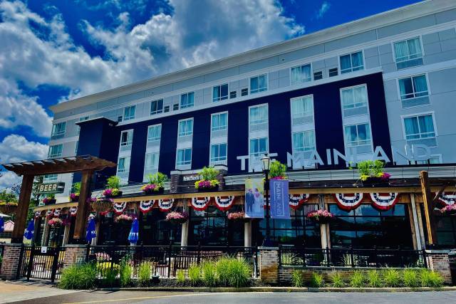 The Mainland at Holiday Inn Manahawkin - Venue - Manahawkin, NJ ...