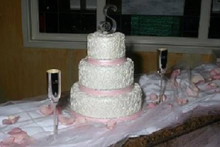 Pink and Baby's breath themed wedding, cake table