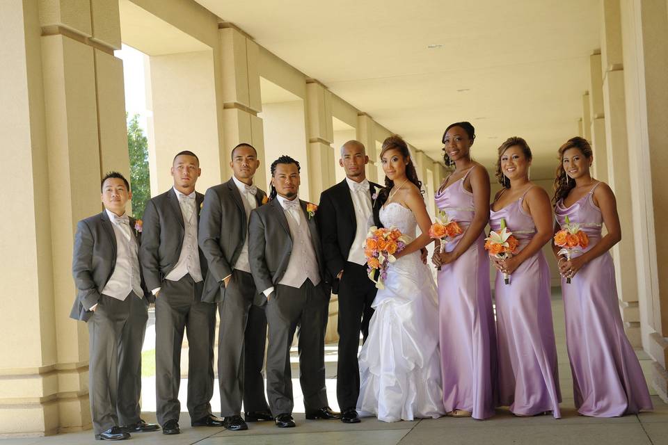 The couple and attendants line up