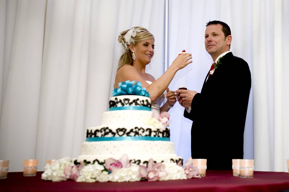 Cake cutting