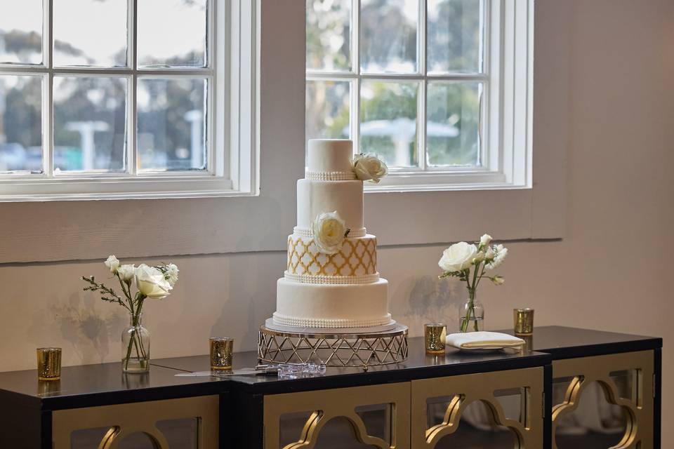 Cake table