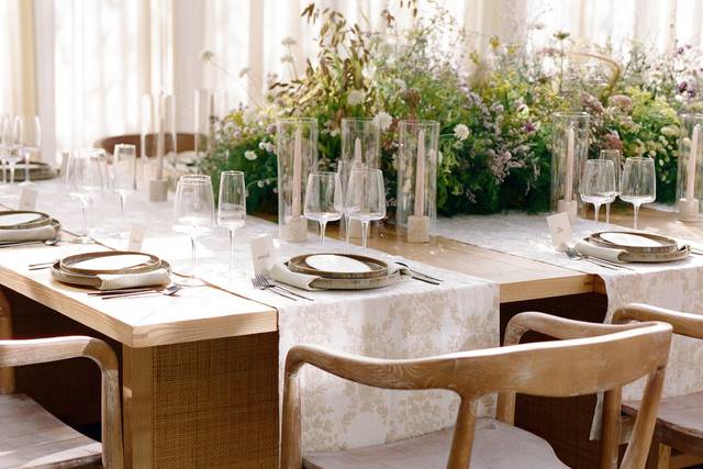 Tablescape
