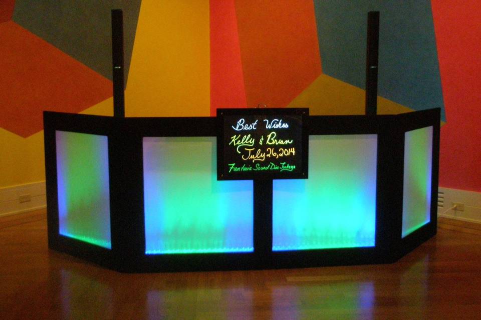 Fantasia Sound Disc Jockeys