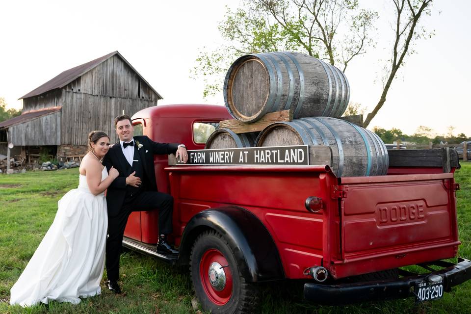 Old Farm Winery Wedding
