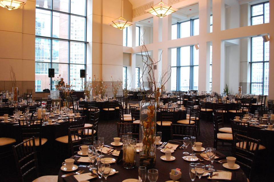 Donovan Reading Room at Loyola's Lake Shore Campus