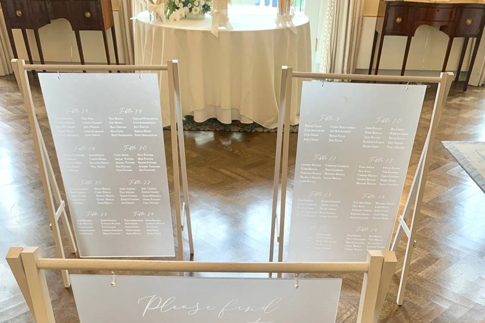 Seating Chart-Frosted Acrylic