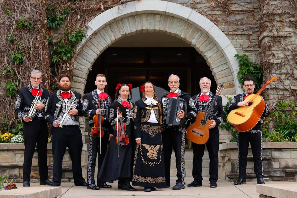 Mariachi Flor de Missouri