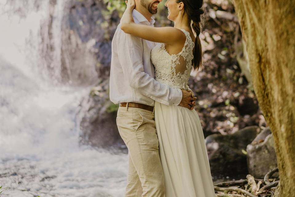 Hacienda Guachipelin Waterfall