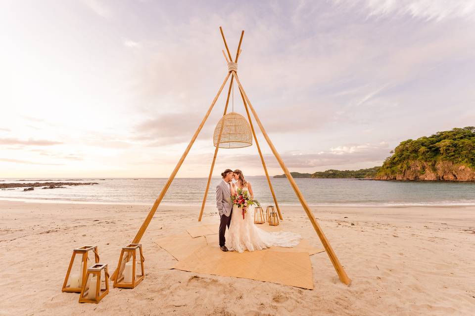 Sunset under this Teepee