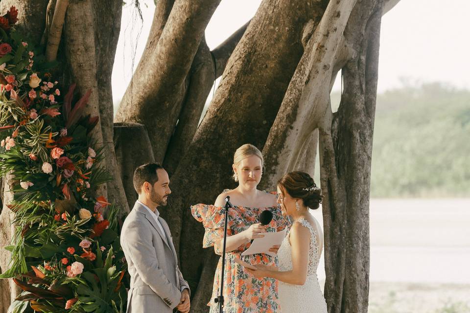 Tropical flowers wedding