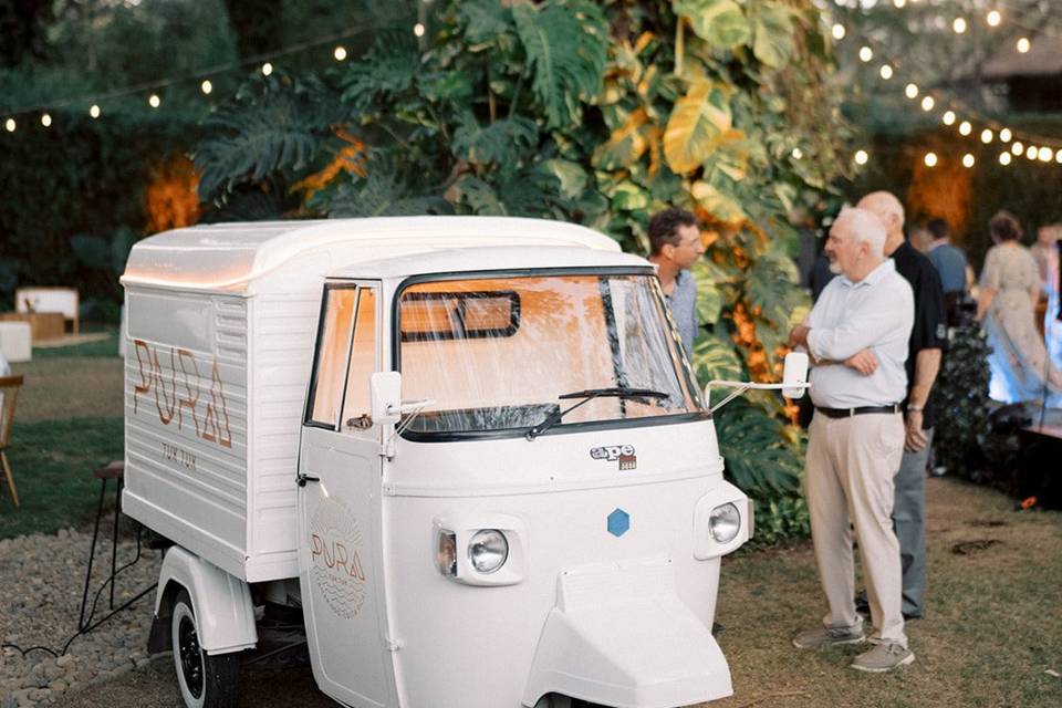 TukTuk Bar