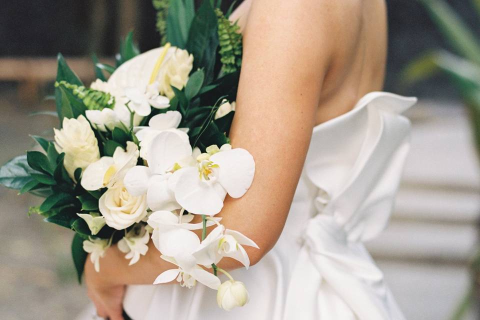 White Tropical Bouquet