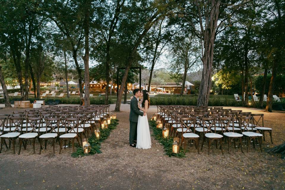 Tropical Ceremony Alter