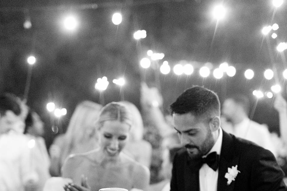 Black & White Reception