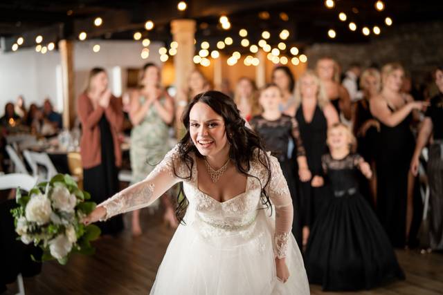 Bouquet Toss