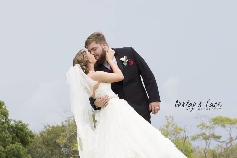 Burlap N Lace Photography