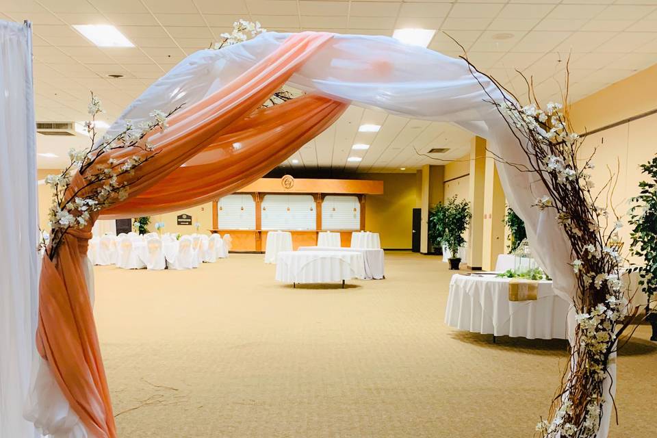 Ceremony/Entrance Arch