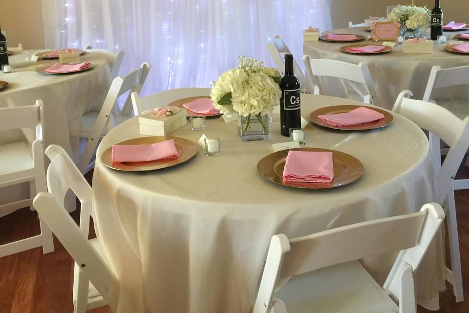 Backdrop Table Decor