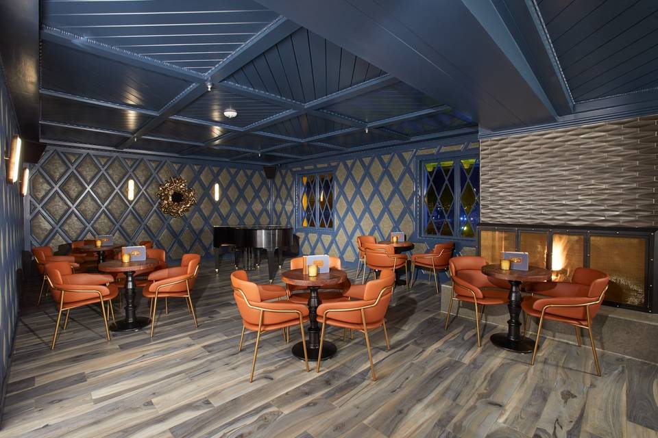 Sinatra bar, lounge, and fireplace