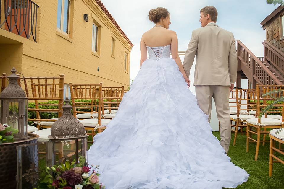 Newlyweds holding hands