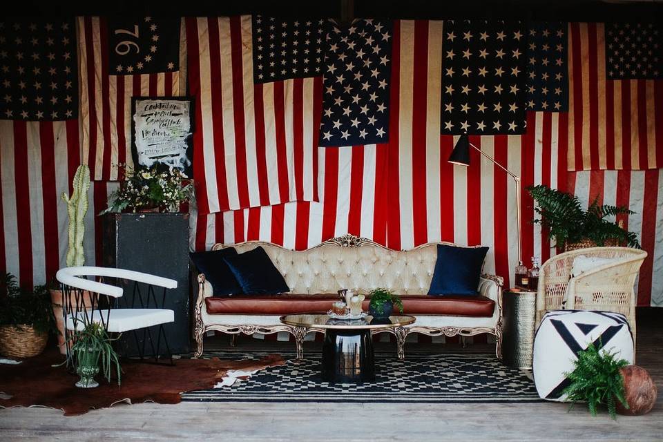 Americana Lounge