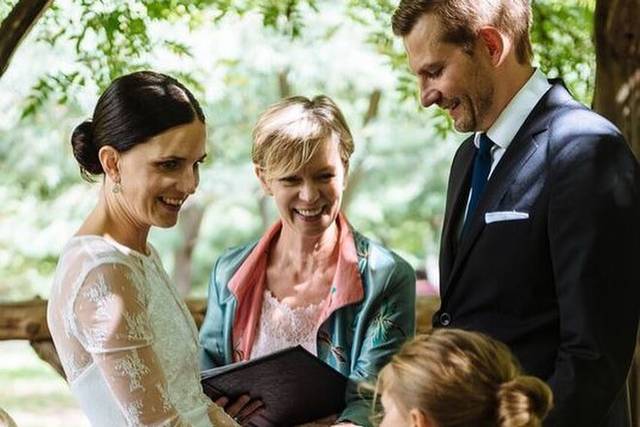 Eva Engman Officiant