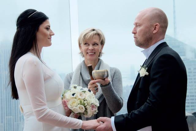 Eva Engman Officiant