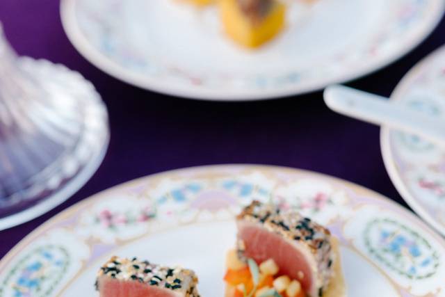 Dish Food & Events Passed Hor'