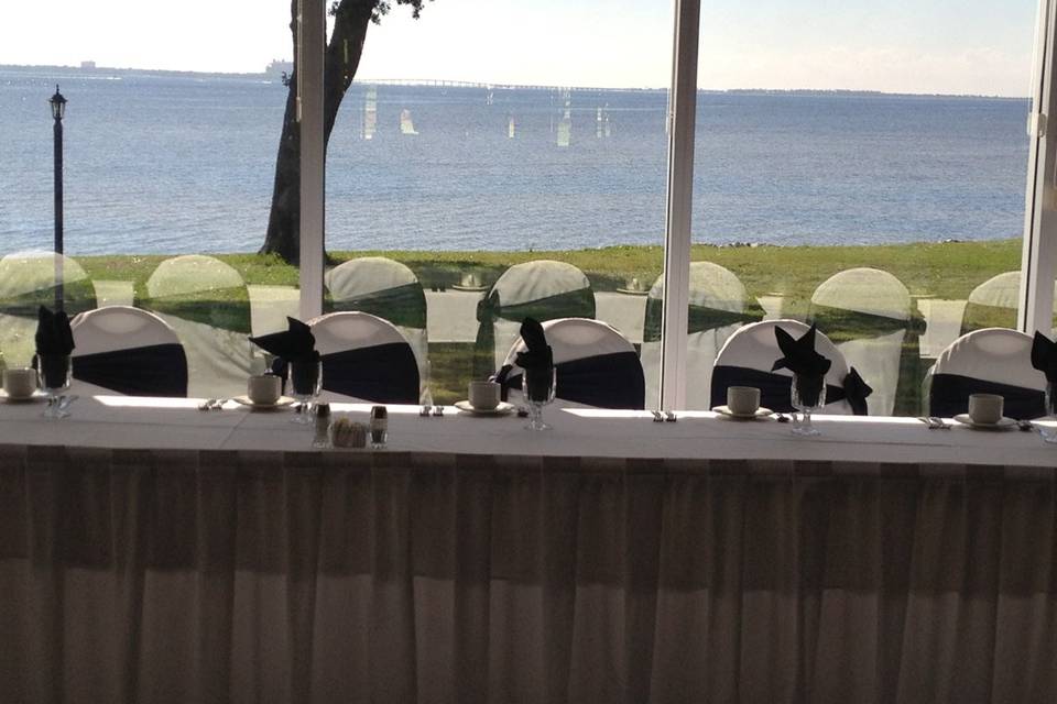 North Hill Chair Covers & Linens