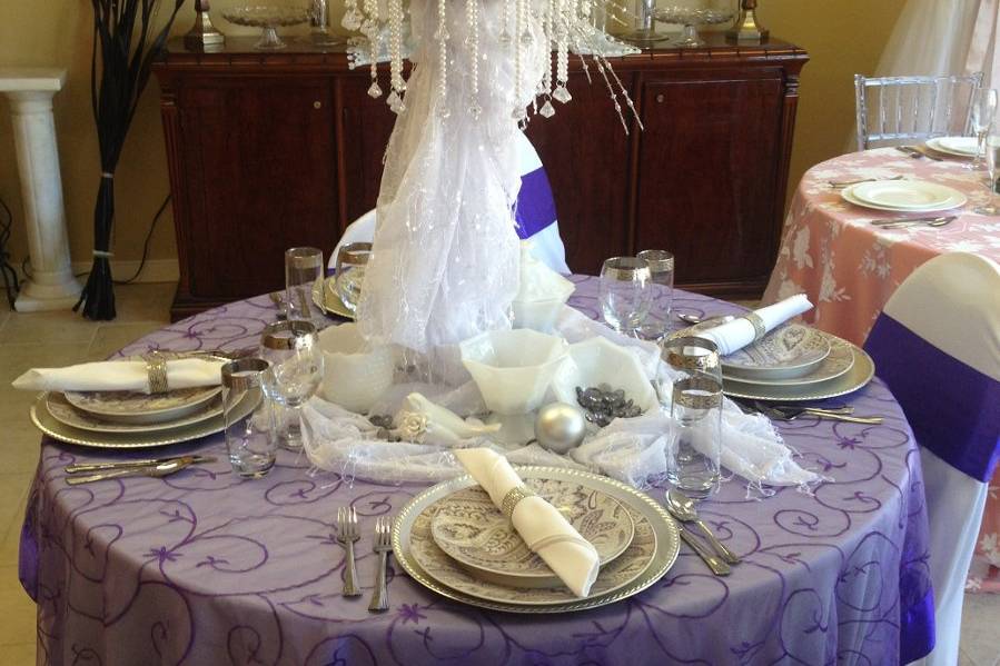 North Hill Chair Covers & Linens