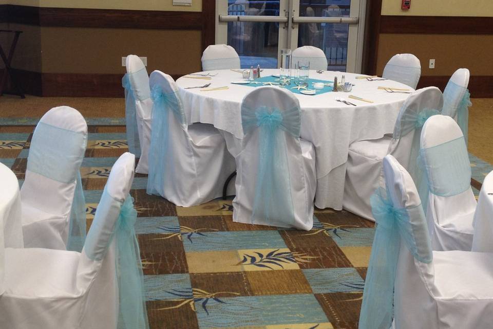 North Hill Chair Covers & Linens