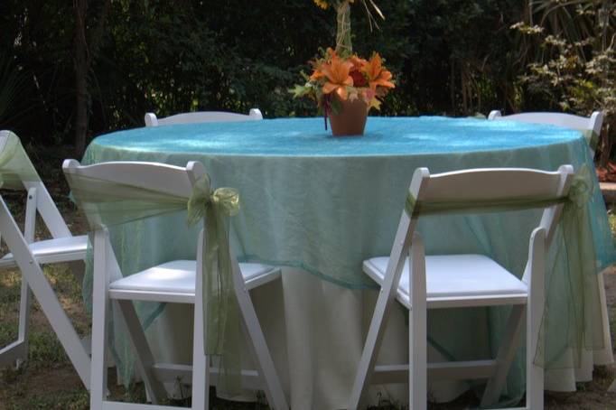 North Hill Chair Covers & Linens