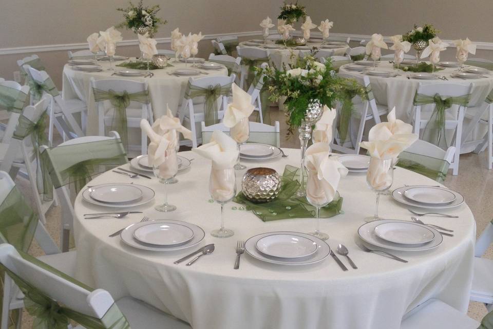 North Hill Chair Covers & Linens