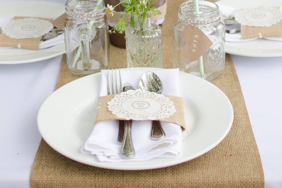 https://cdn0.weddingwire.com/vendor/381165/3_2/960/jpg/1413733778507-fdl-tablescapes-0017.jpeg