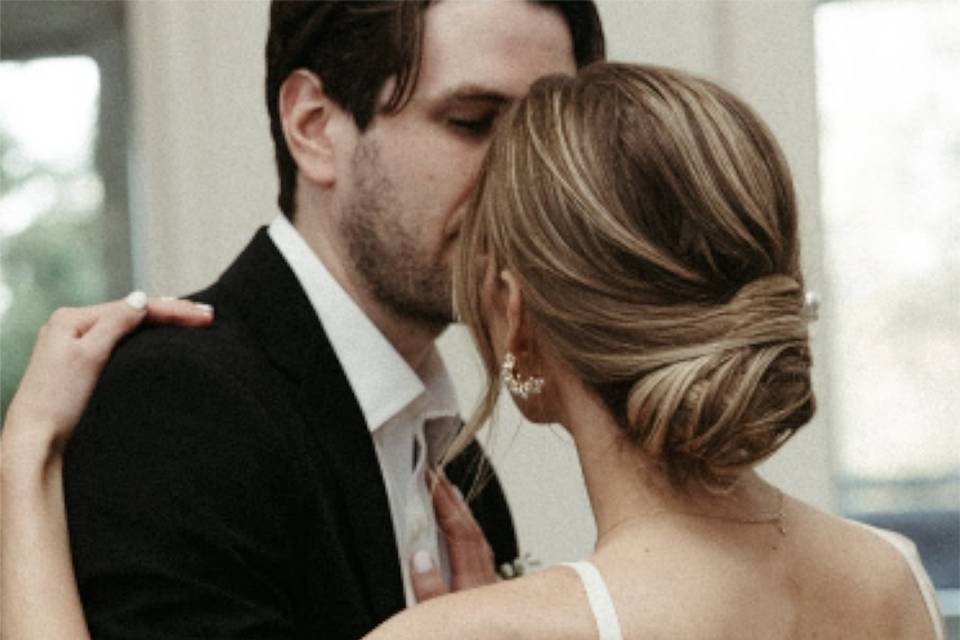 A perfect, classic low chignon