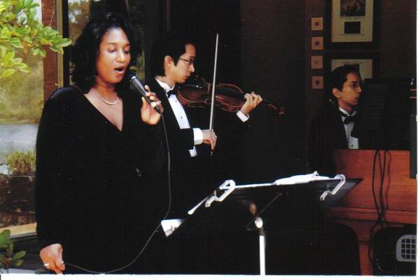 Soriano Duo + guest vocalist