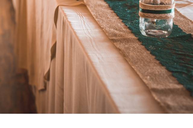 Table/flowers