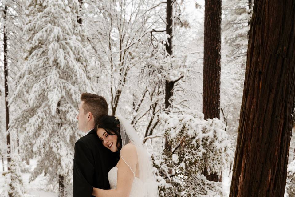 Snow beauty bridals