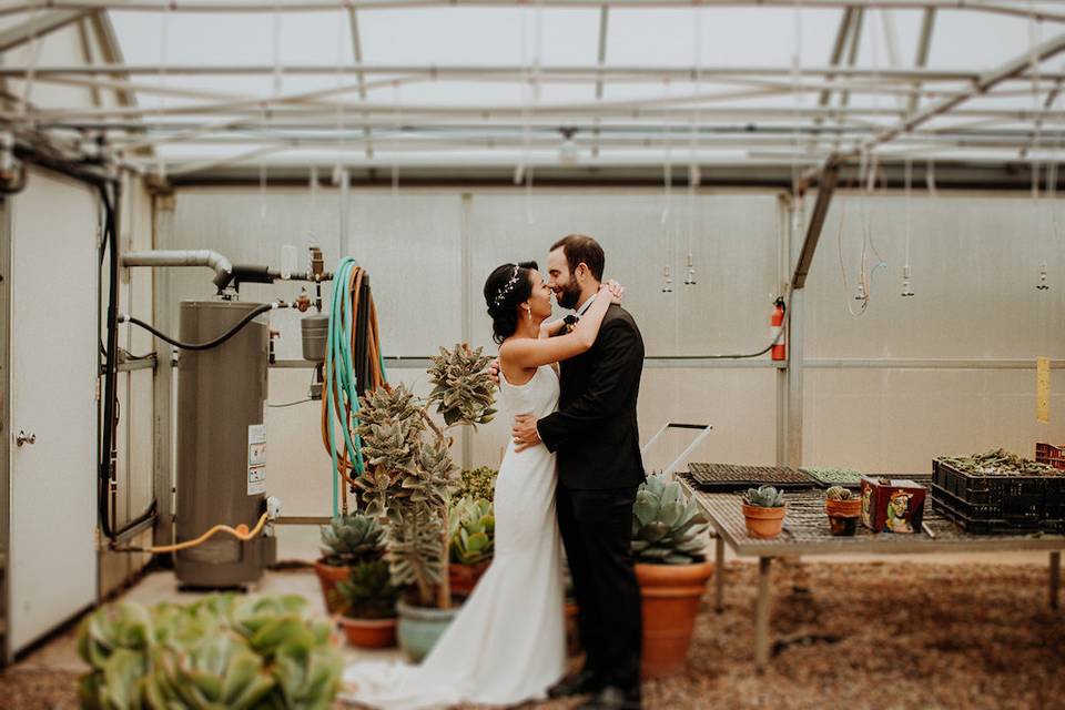 Couple in greenhouse 2