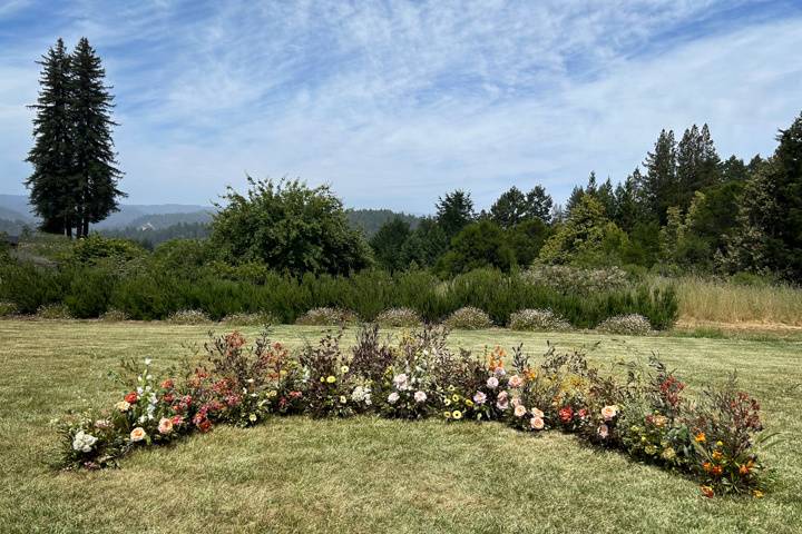 Floral nest
