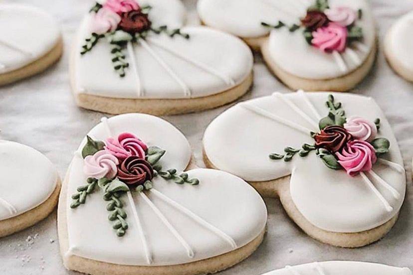 Floral heart cookies