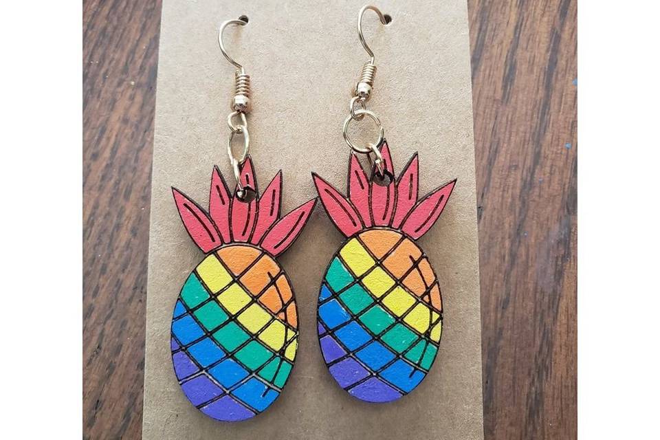 Prideapple earrings