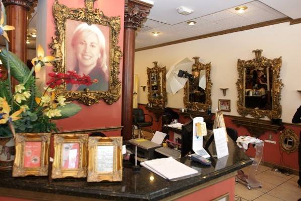 Una Donna Piu Salon and Spa