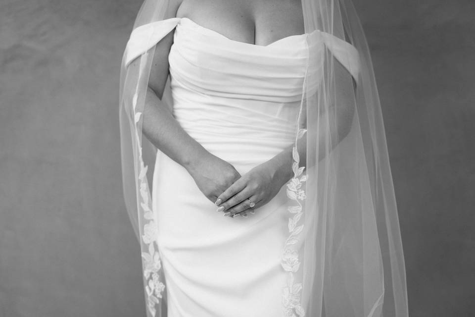 Editorial bridal portraits