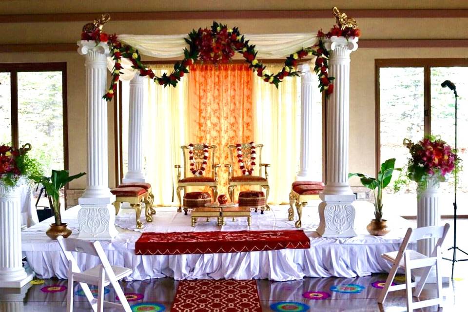 White Pillars
