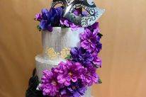 Tiered cake for bridal show